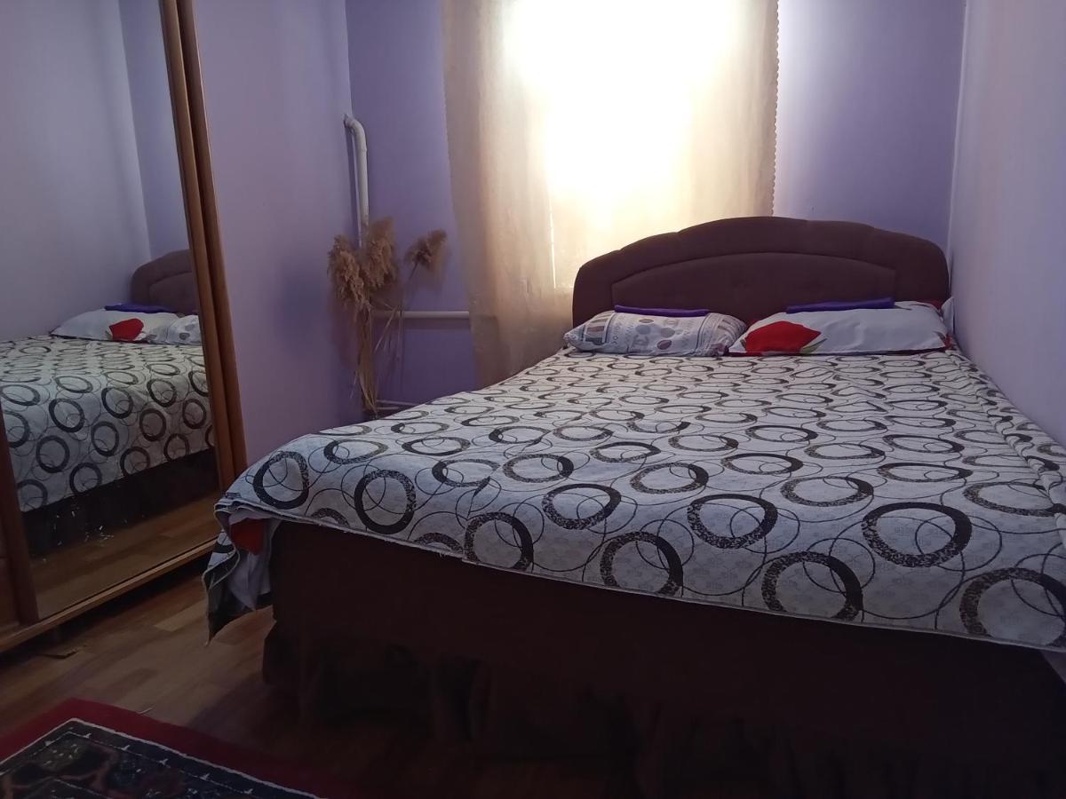 Garden Hotel And Hostel Bishkek Esterno foto